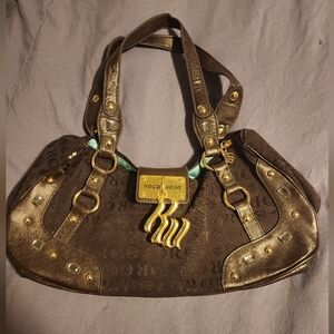 Rocawear shoulder bag.